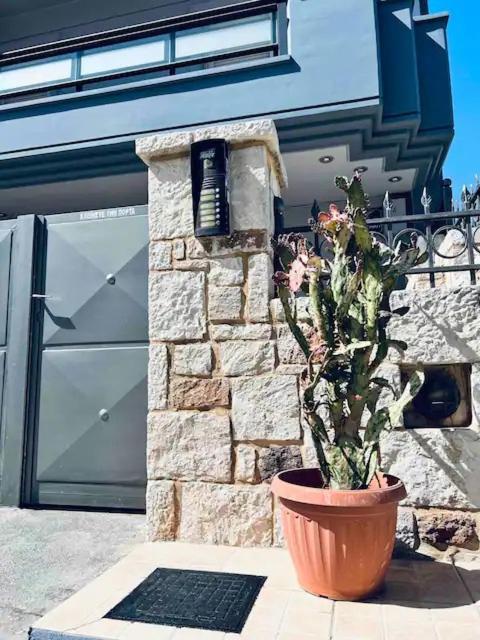 New Unique Apartment In Heraklion Esterno foto
