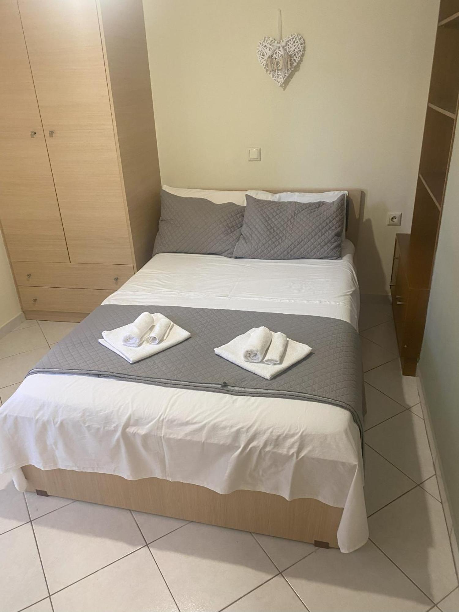 New Unique Apartment In Heraklion Esterno foto